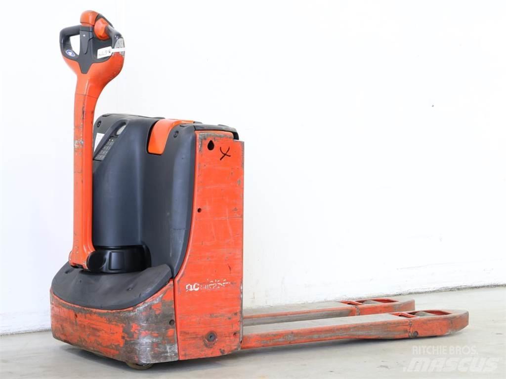 Linde T16/1152-00 Gerbeur accompagnant
