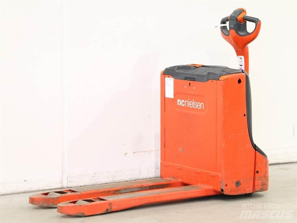 Linde T16/1152-00 Gerbeur accompagnant