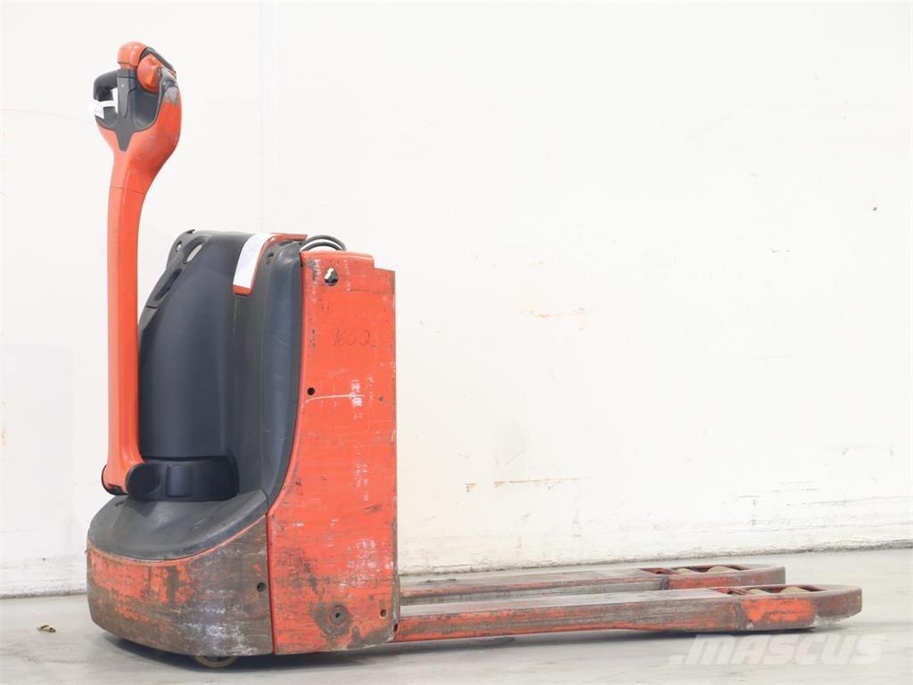 Linde T16/1152-00 Gerbeur accompagnant