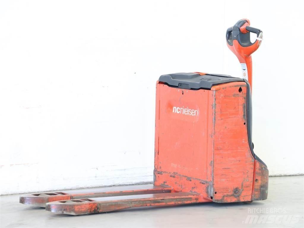 Linde T16/1152-00 Gerbeur accompagnant