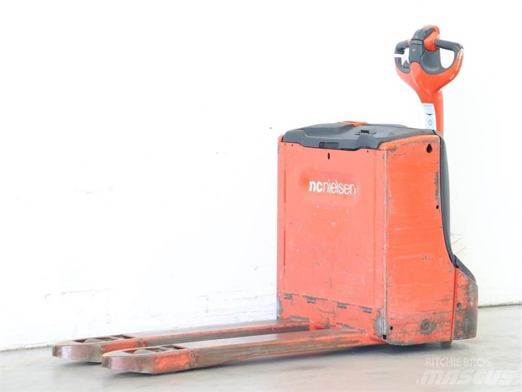 Linde T16/1152-00 Gerbeur accompagnant