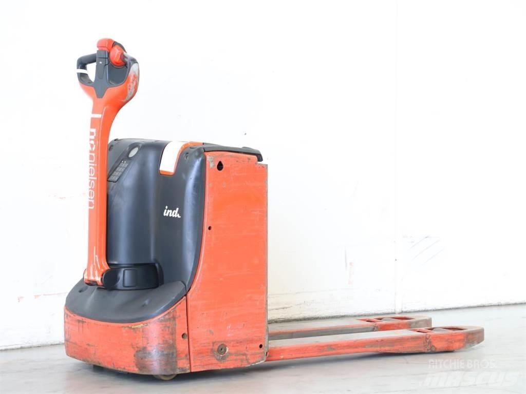 Linde T16/1152-00 Gerbeur accompagnant