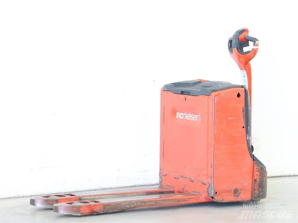 Linde T16/1152-00 Gerbeur accompagnant