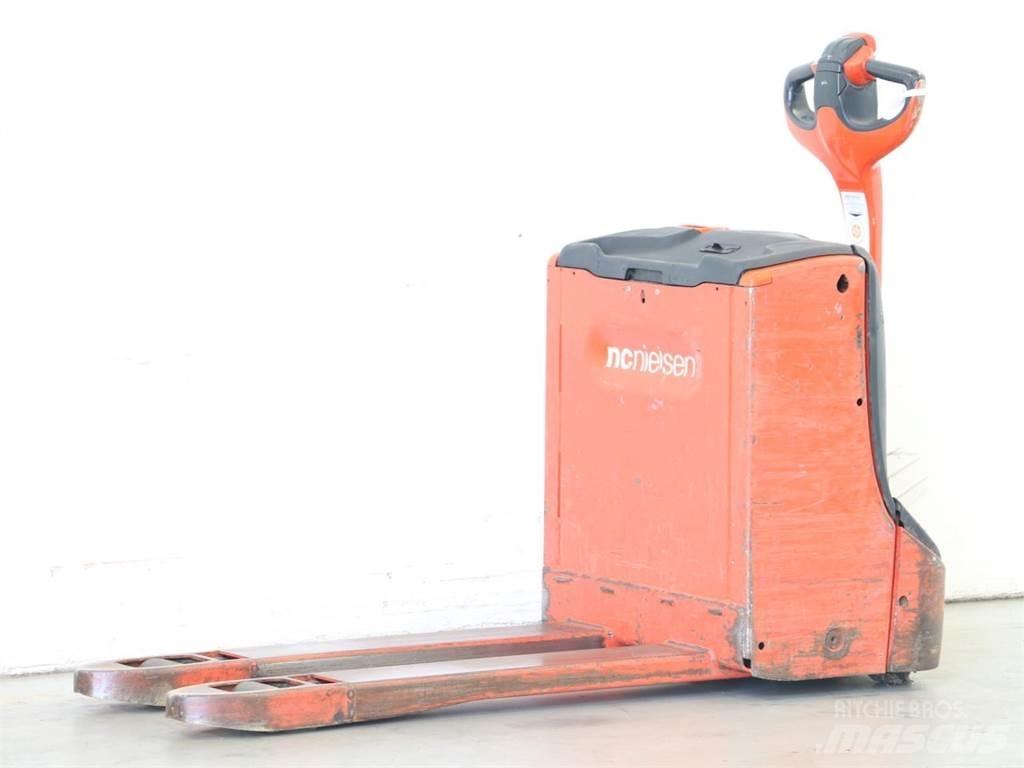 Linde T16/1152-00 Gerbeur accompagnant