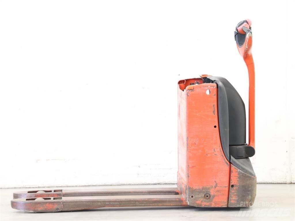 Linde T16/1152-00 Gerbeur accompagnant