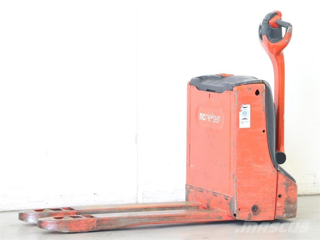 Linde T16/1152-00 Gerbeur accompagnant