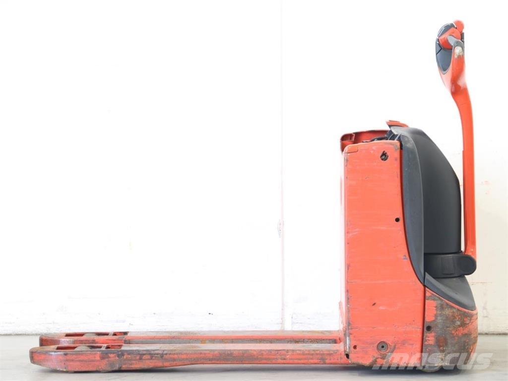 Linde T16/1152-02 Gerbeur accompagnant