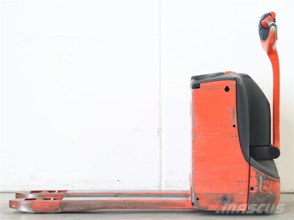 Linde T16/1152-02 Gerbeur accompagnant