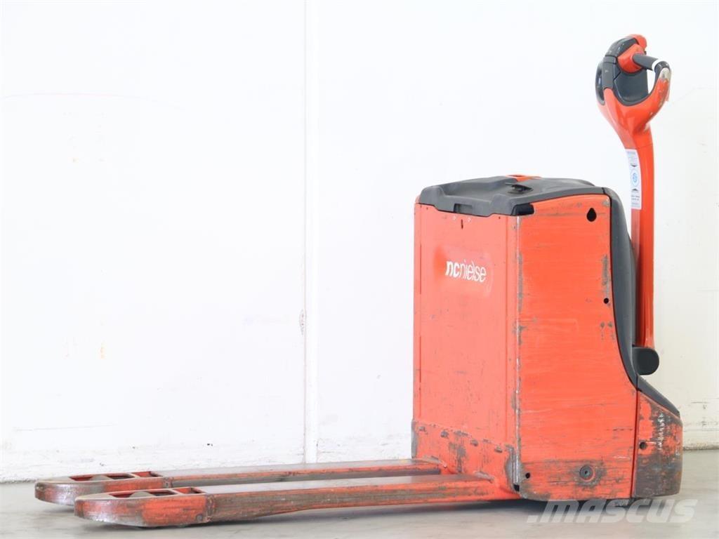 Linde T16/1152-02 Gerbeur accompagnant