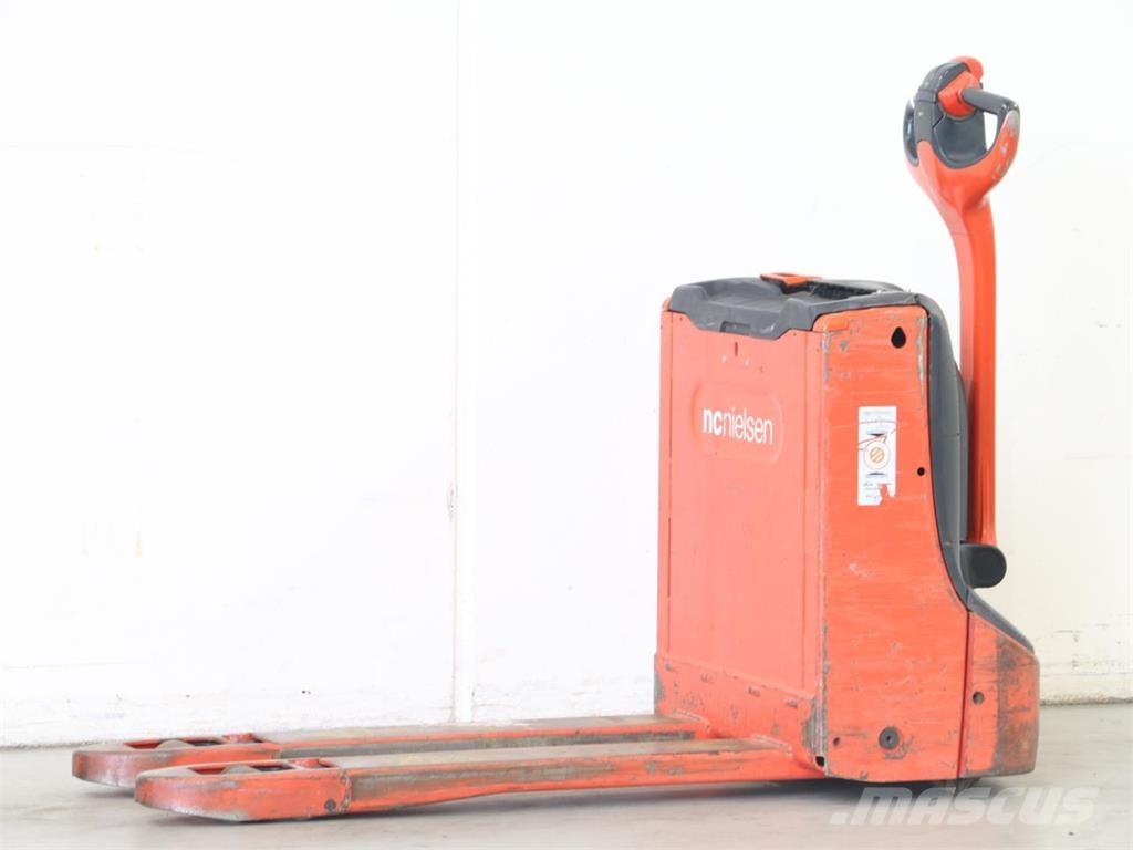 Linde T16/1152-02 Gerbeur accompagnant