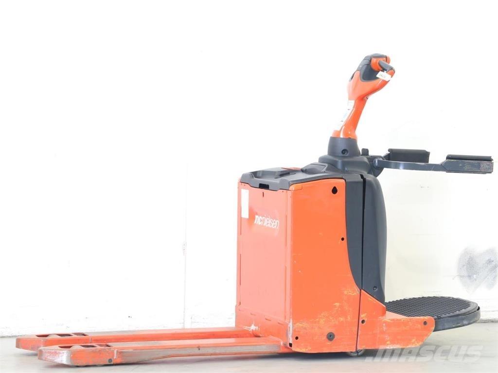 Linde T16P/1151 Gerbeur accompagnant