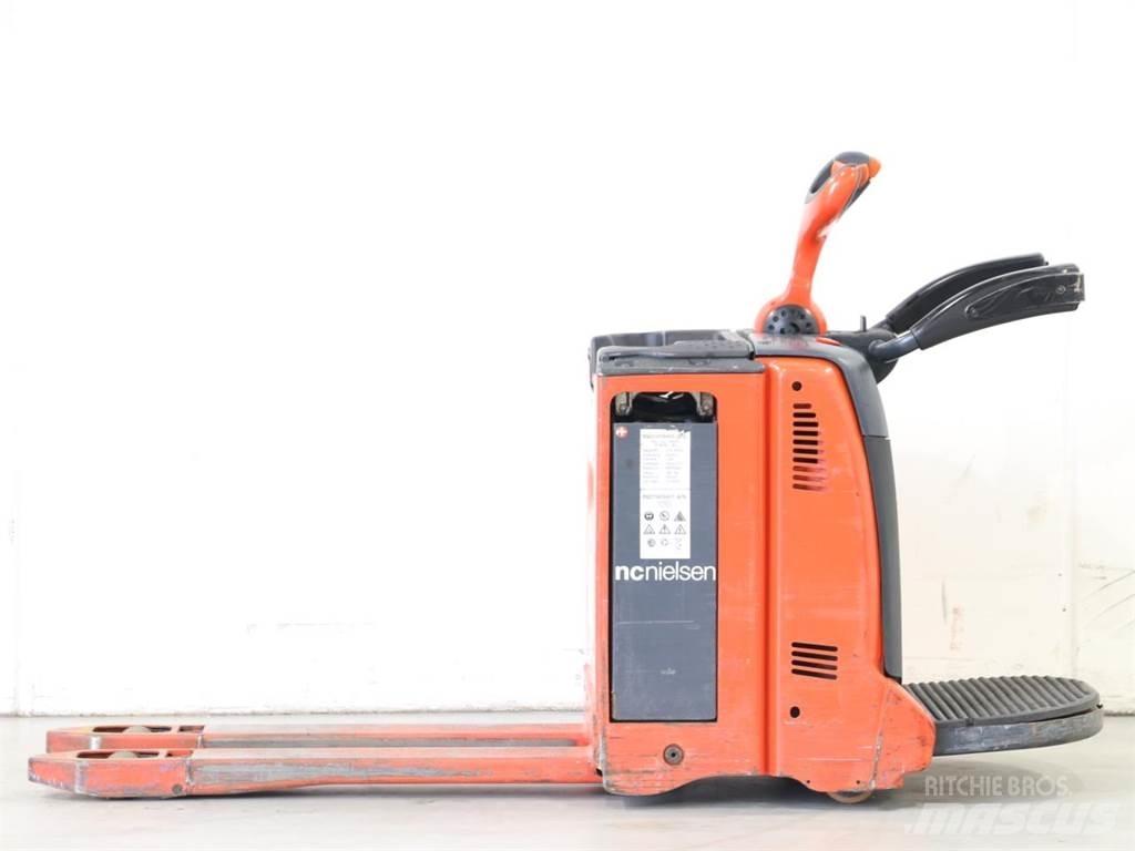 Linde T20AP/131-08 Gerbeur accompagnant