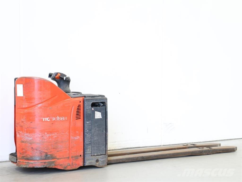 Linde T20SP/131 Gerbeur accompagnant