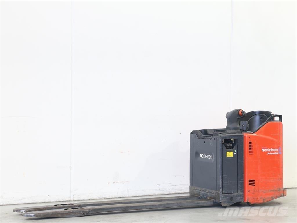 Linde T20SP/131 Gerbeur accompagnant