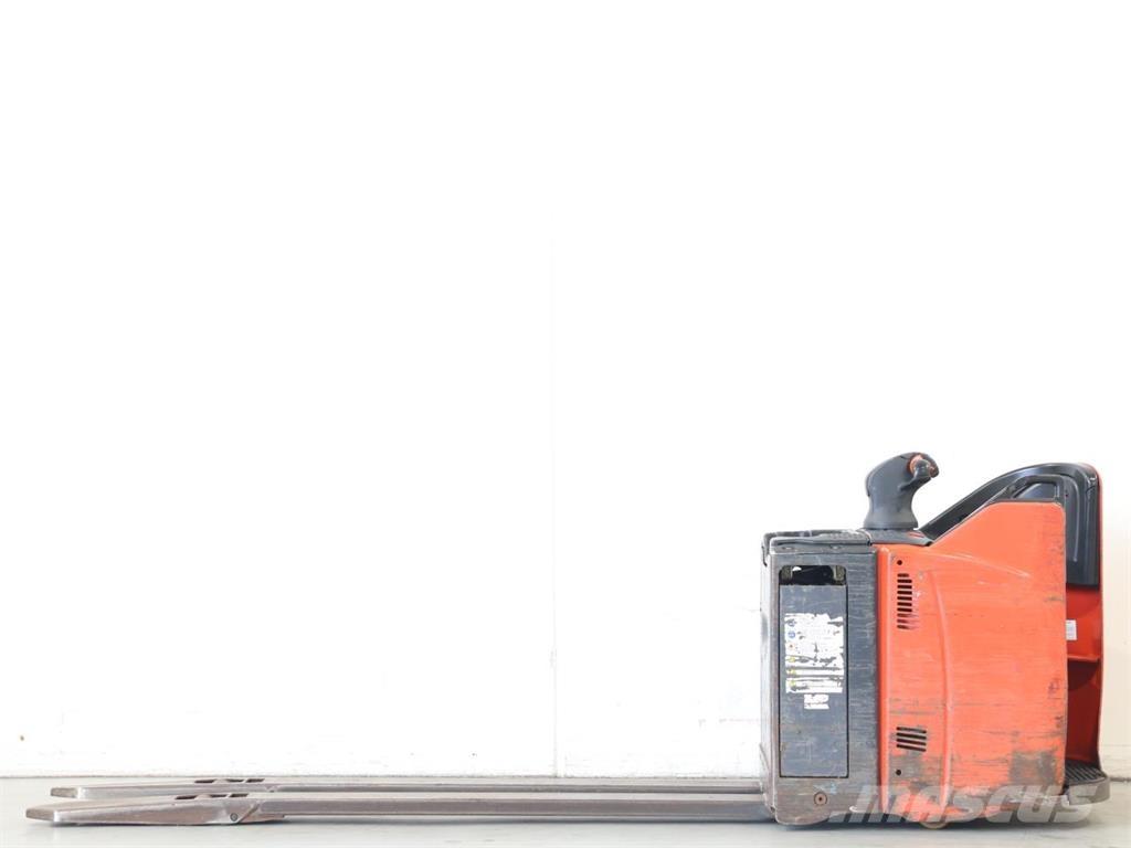 Linde T20SP/131-07 Gerbeur accompagnant