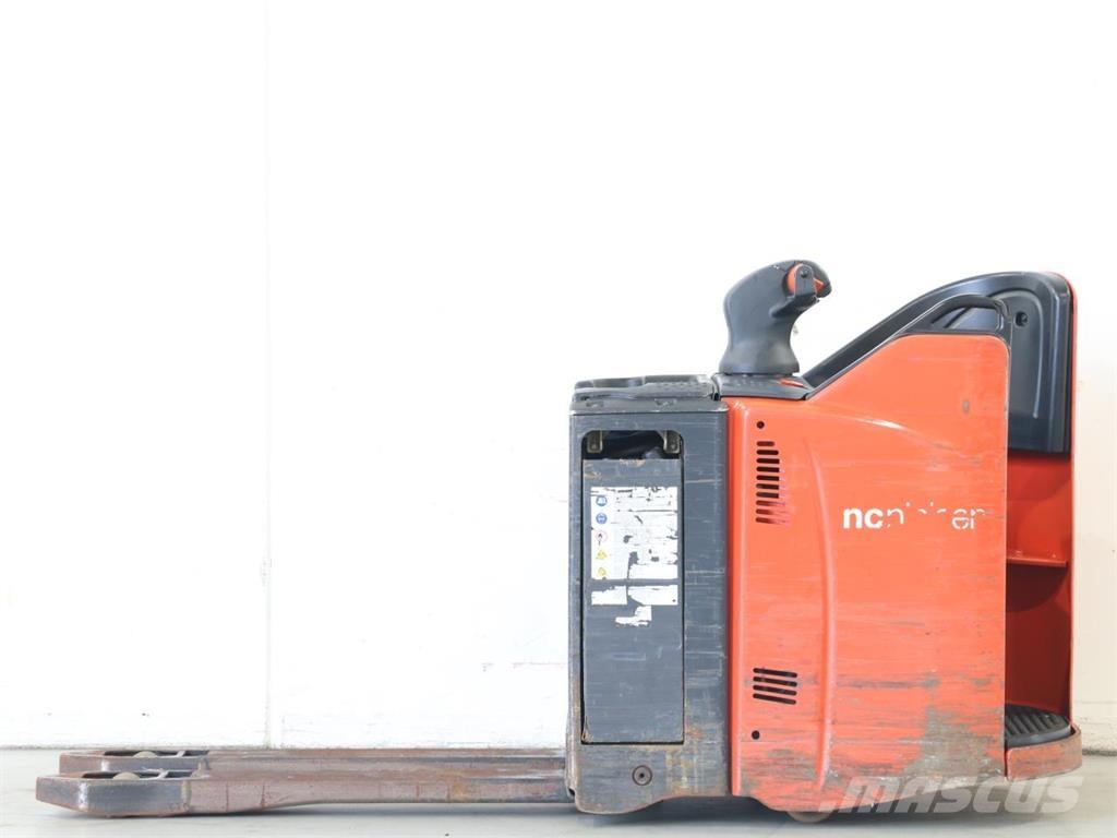 Linde T20SP/131-08 Gerbeur accompagnant