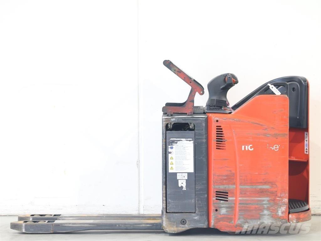 Linde T20SP/131-08 Gerbeur accompagnant