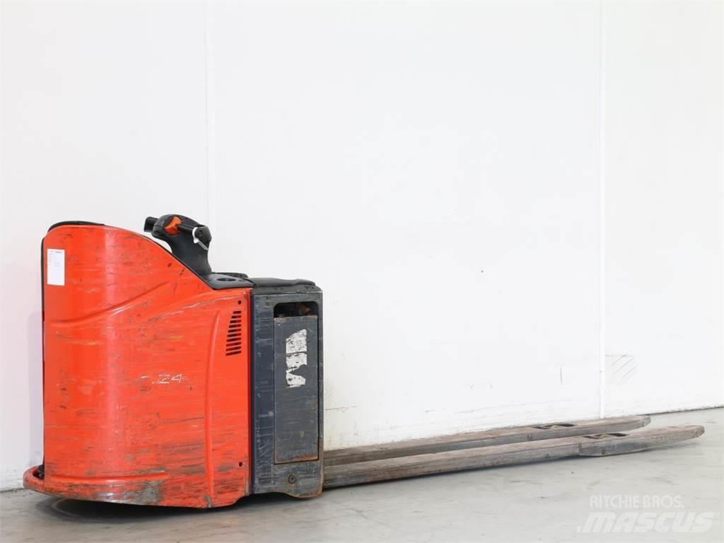 Linde T24SP/131 Gerbeur accompagnant