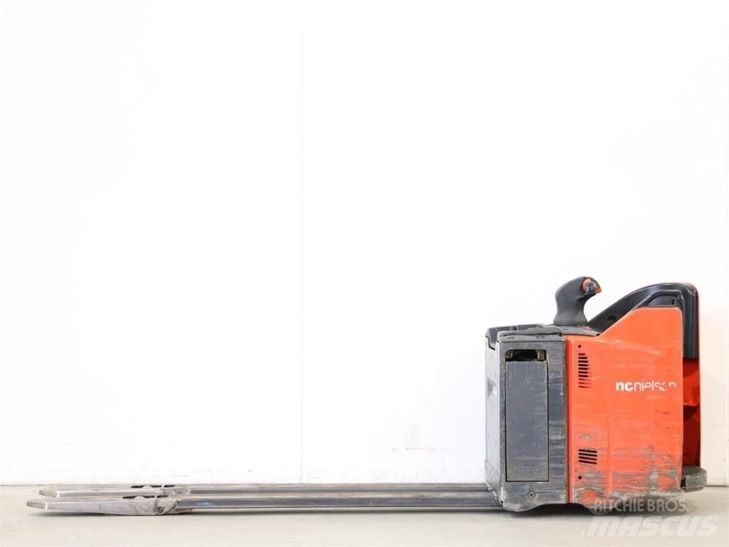 Linde T25SP/131-07 Gerbeur accompagnant