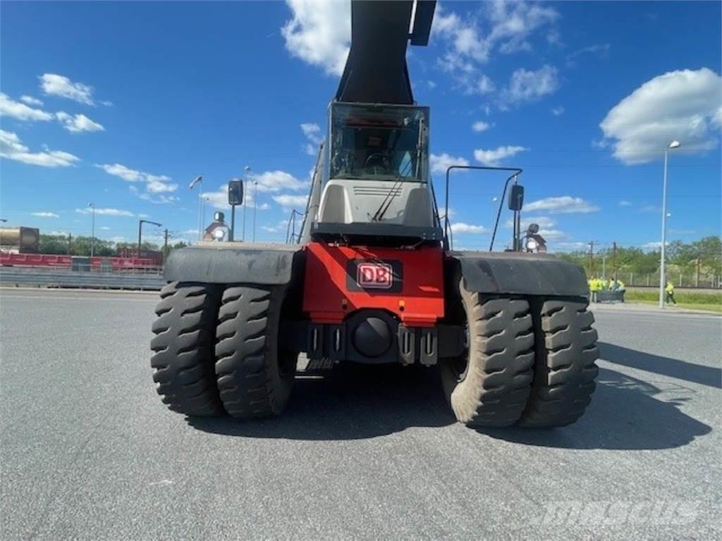 SMV 4531 CC5 Chariot à mât rétractable