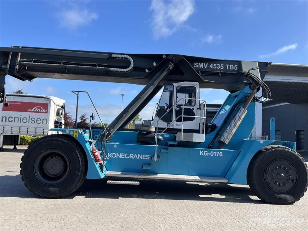 SMV 4535 TB5 Chariot à mât rétractable