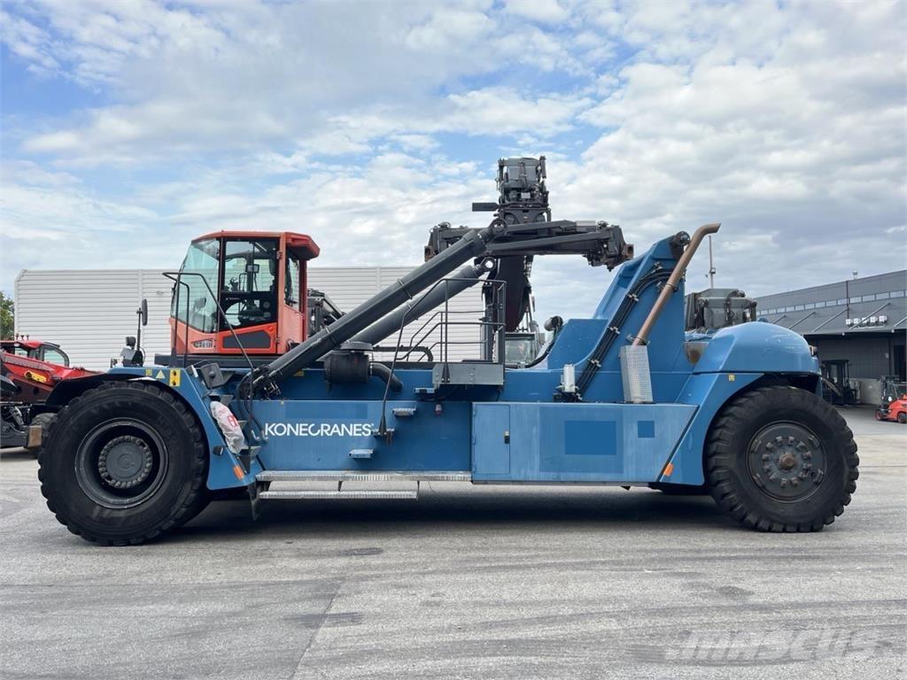 SMV 4538 CCX4 Chariot à mât rétractable