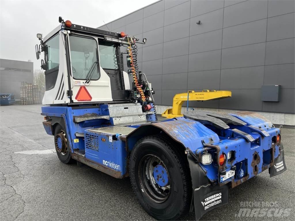 Terberg RT223 4X4 Manutention - Autres
