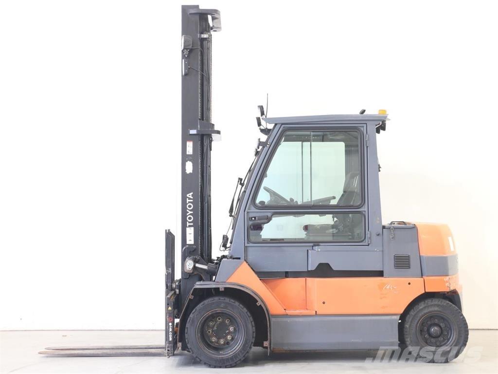 Toyota 7FBMF45 Autres Chariots élévateurs