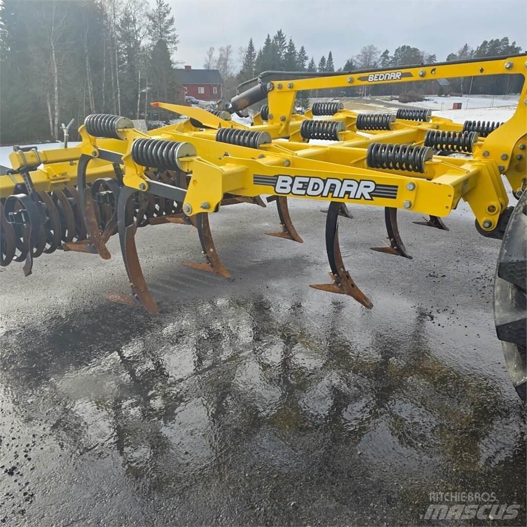 Bednar FN 3500 Déchaumeur, cultivateur