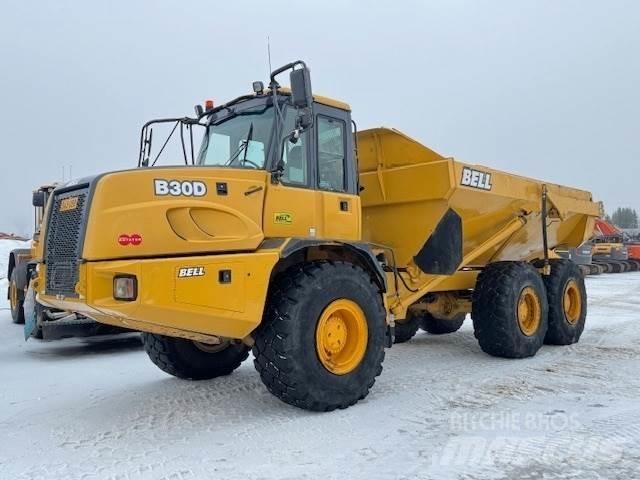 Bell B30D Tombereau articulé