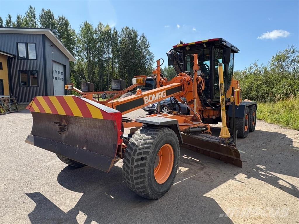 Bomag BG 110 TA Niveleuse