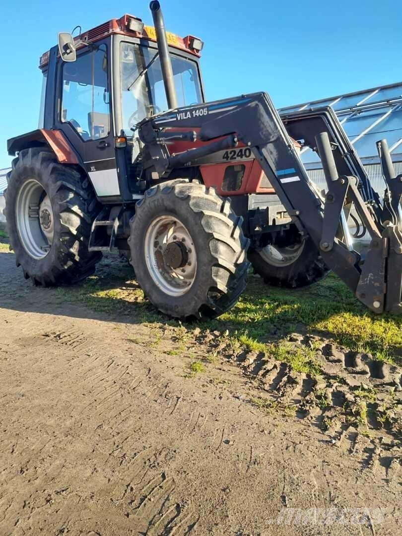Case IH 4240 Tracteur