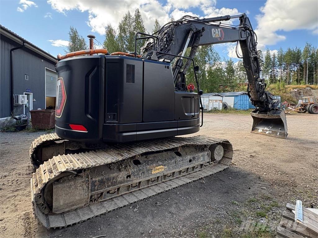 CAT 325 Pelle sur chenilles