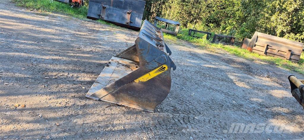 CAT 906M Chargeuse sur pneus