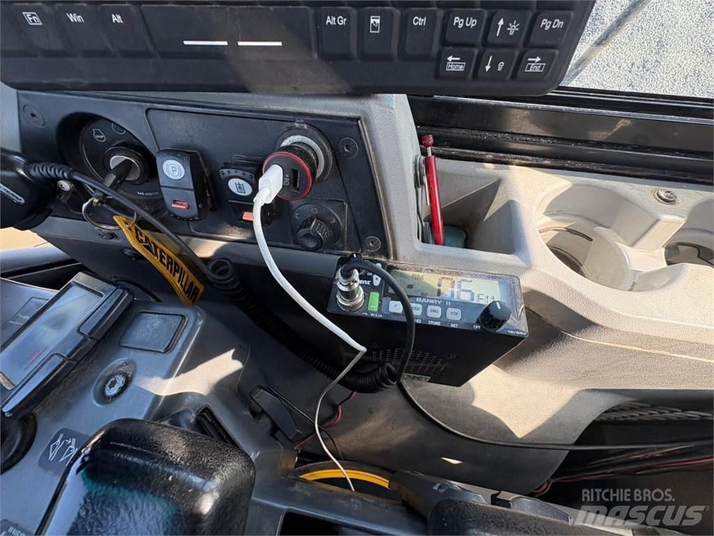 CAT 972 K Chargeuse sur pneus