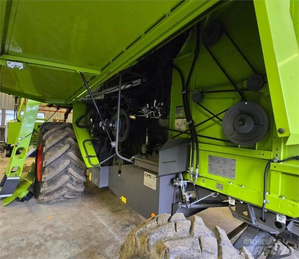 CLAAS Avero 160 Moissonneuse batteuse