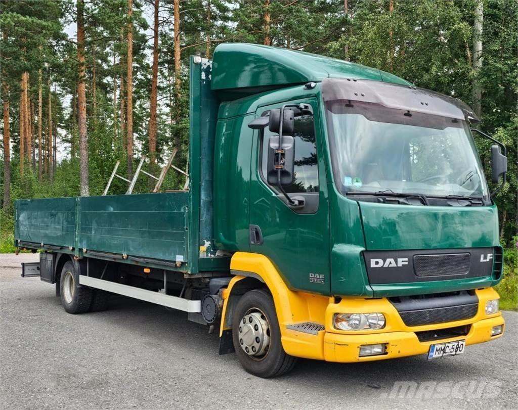 DAF LF 45.220 Camion plateau