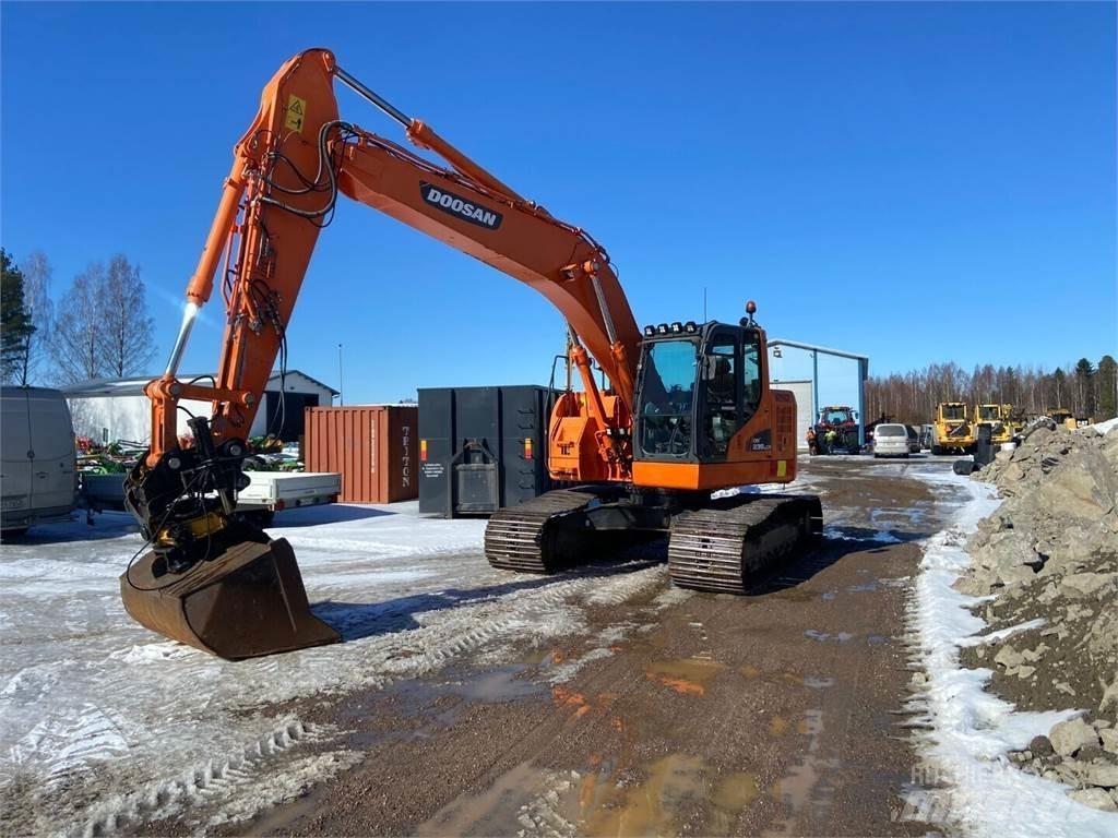 Doosan DX 235 LCR Pelle sur chenilles