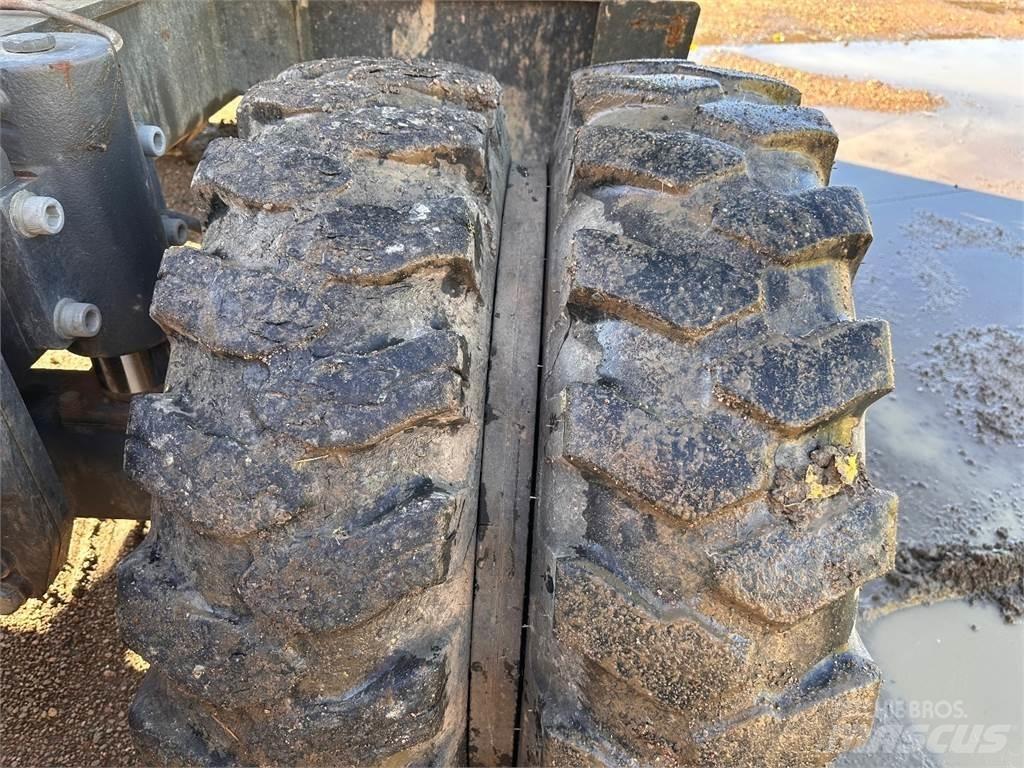 Doosan DX170W-5 Pelle sur pneus