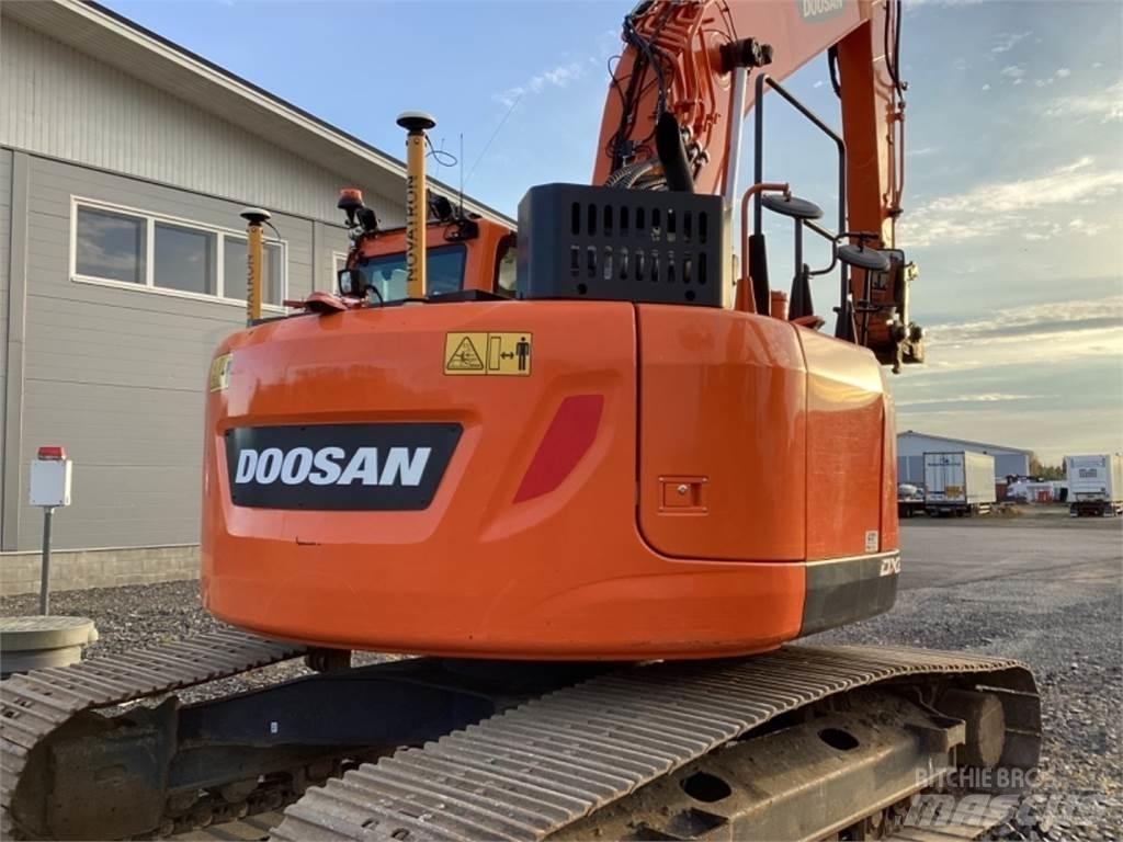 Doosan Dx235 LR 5 Pelle sur chenilles