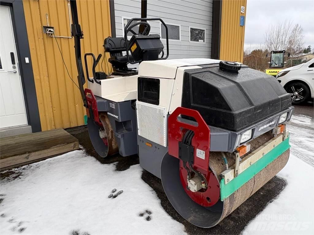Dynapac CC122 Autres