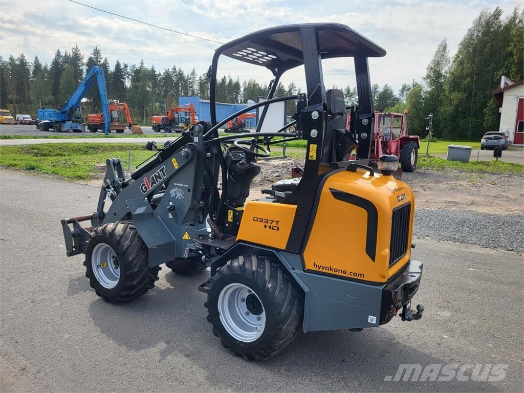 GiANT D337T Agriculture - Autres