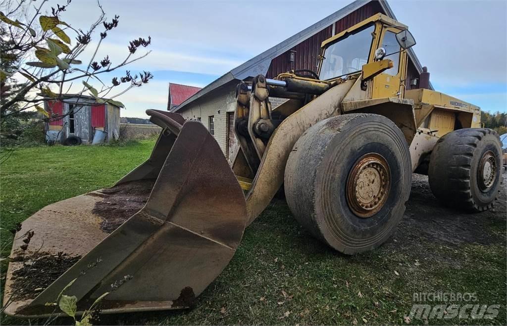 Hanomag 77C Chargeuse sur pneus