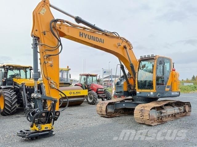 Hyundai HX235LCR Pelle sur chenilles