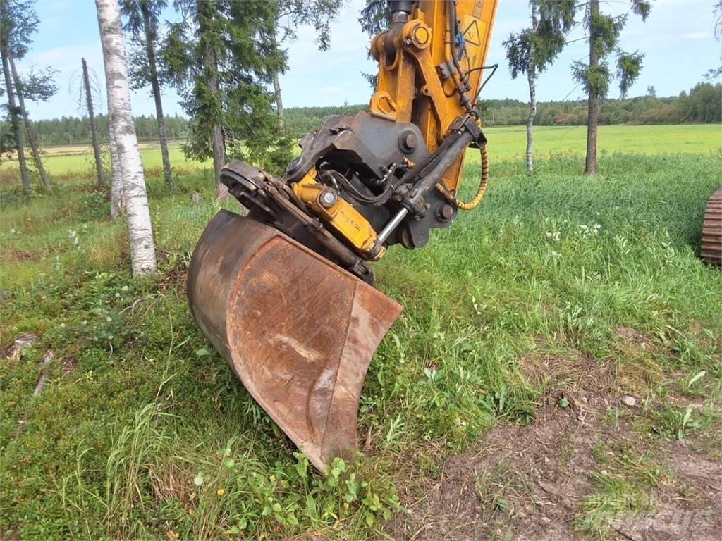 JCB 210 LCT4 Pelle sur chenilles
