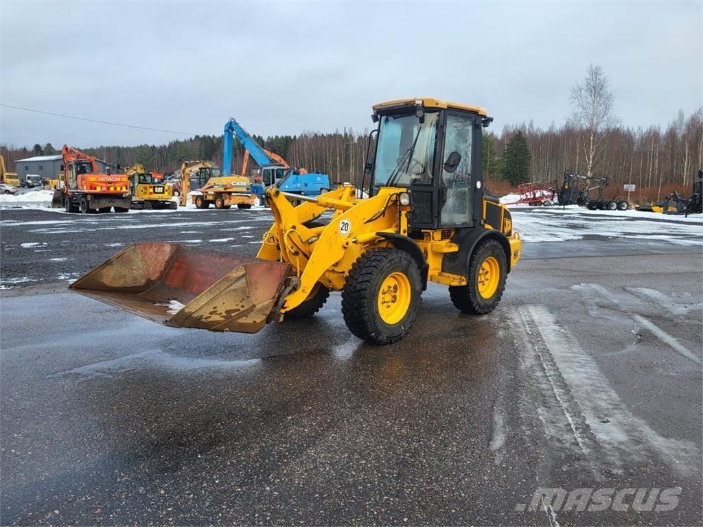 JCB 407 ZX Super Chargeuse sur pneus