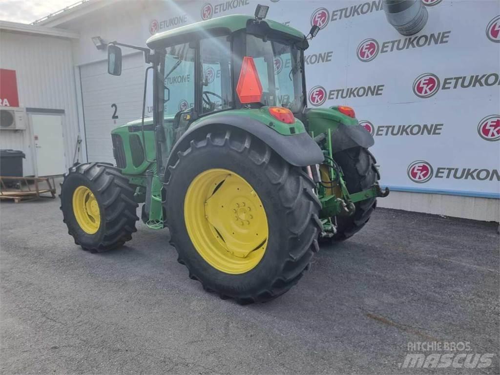 John Deere 6120SE Tracteur