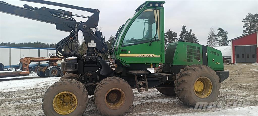 John Deere 770 D Abatteuse