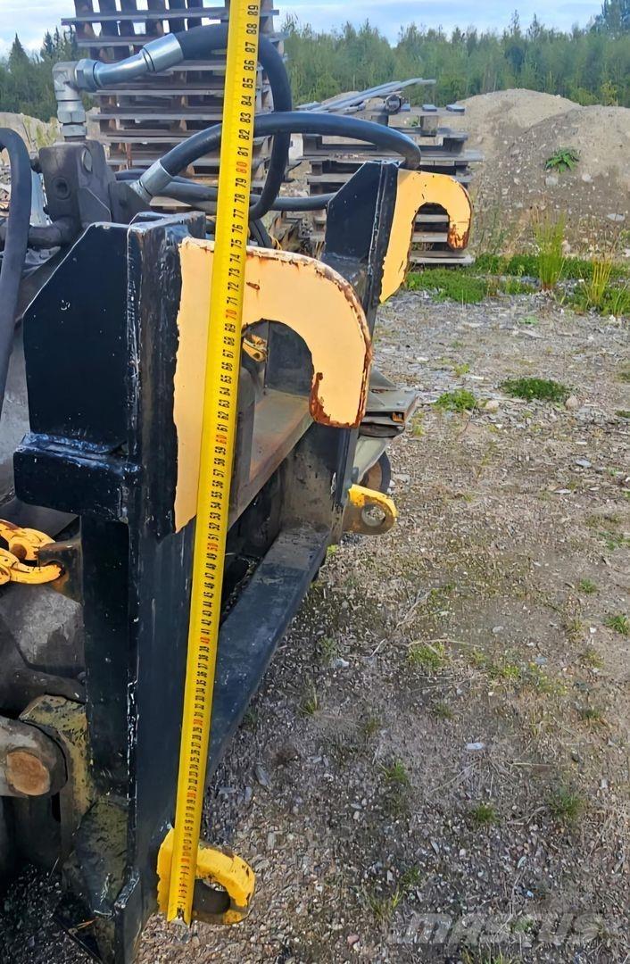  Keräävä harja Balayeuse / Autolaveuse