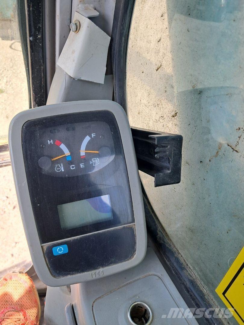 Kobelco 135 srlc Pelle sur chenilles